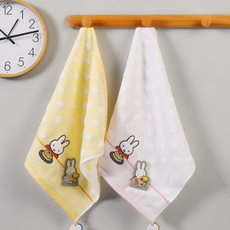 Serviette de toilette pour enf - Baby Products Must Have avis et prix