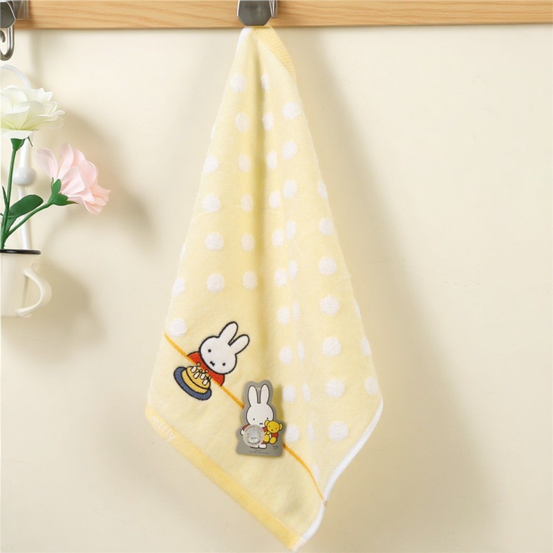 Serviette de toilette pour enf - Baby Products Must Have avis et prix