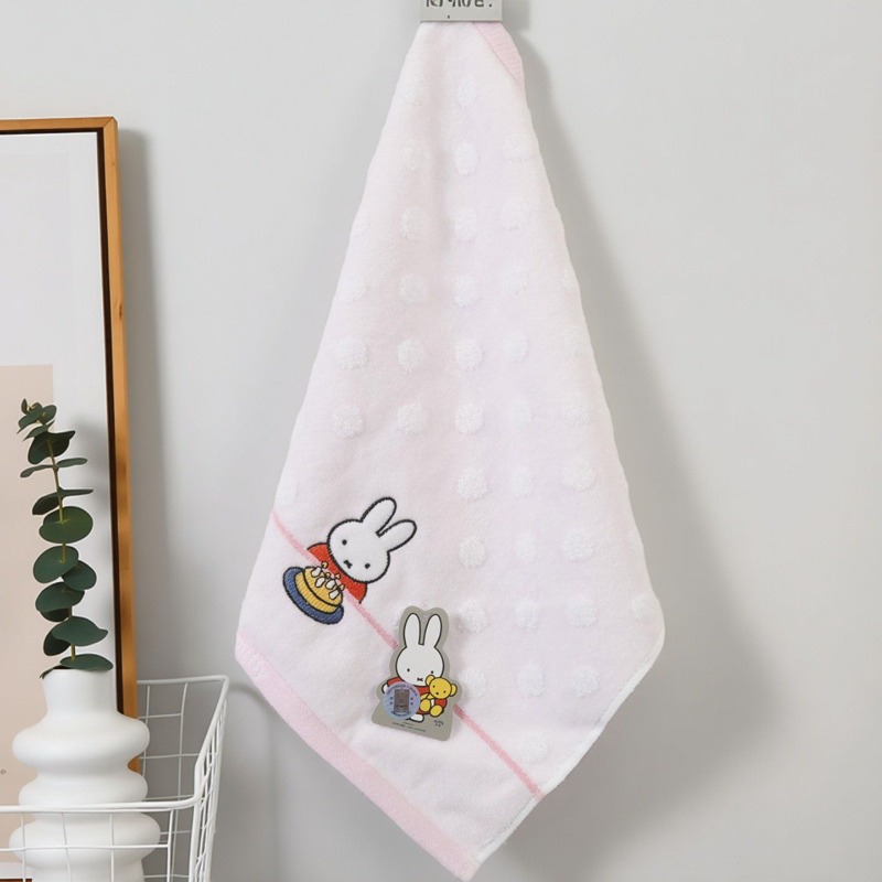 Serviette de toilette pour enf - Baby Products Must Have avis et prix